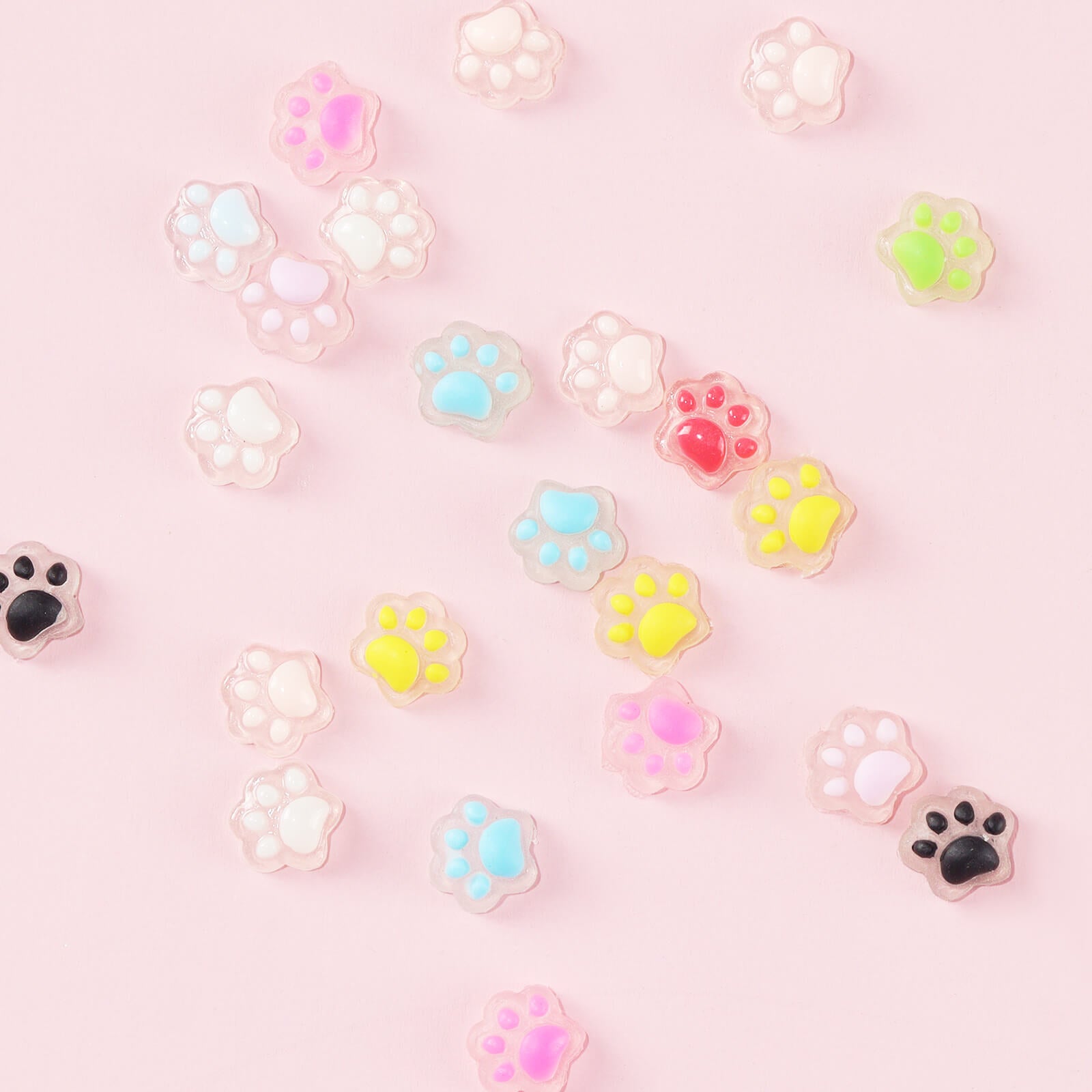 50pcs-luminous-cat-paw-glow-in-the-dark-jelly-resin-nail-charms-show