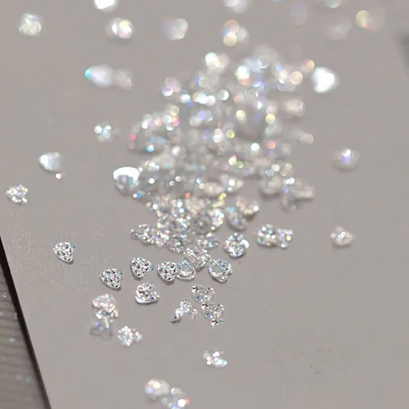 Dreamy-nail-art-glitters-heart