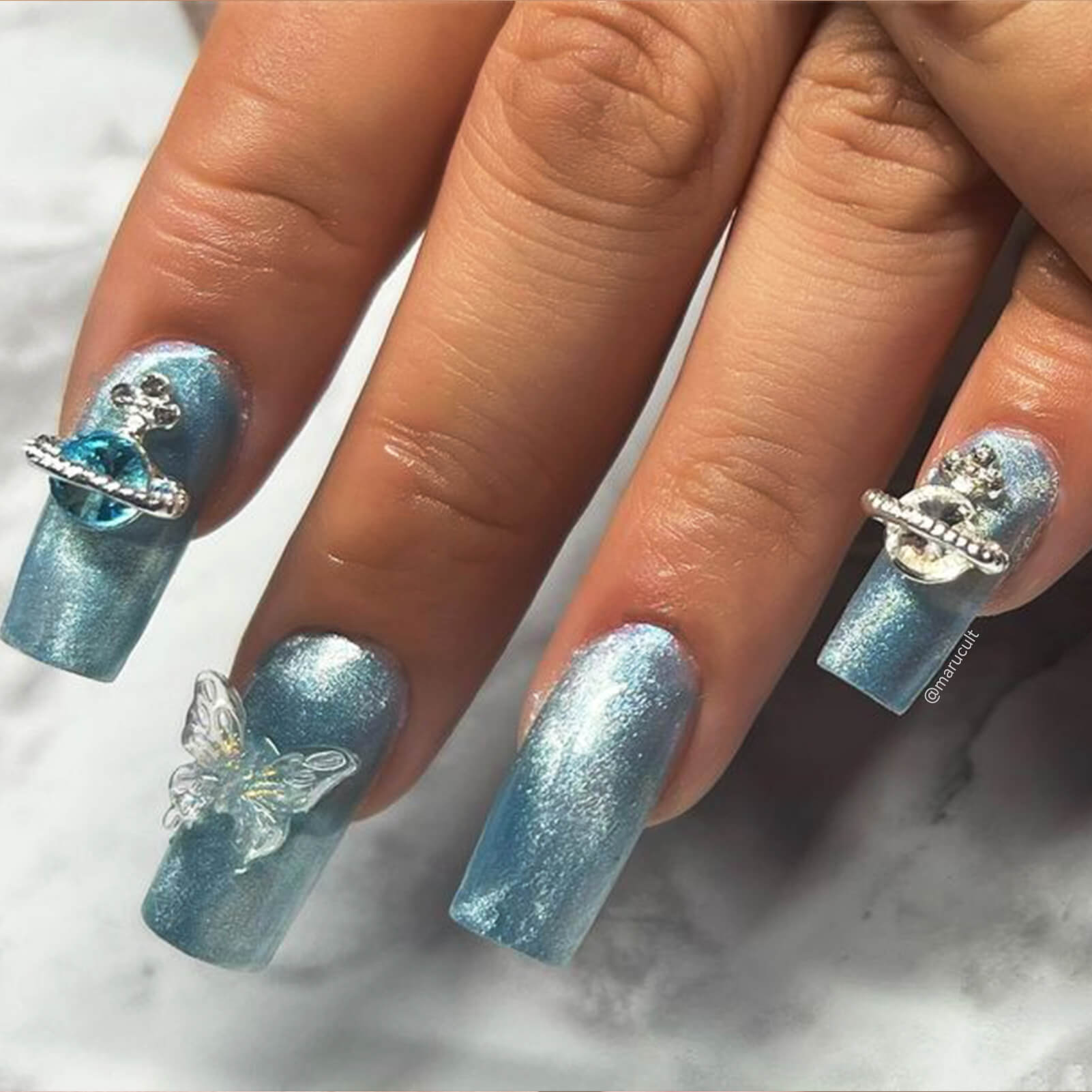 Flowery-cat-eye-gel-polish-FC01