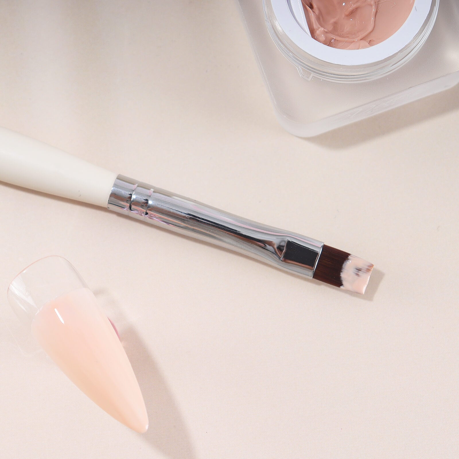 Vettsy-flat-gel-brush-show