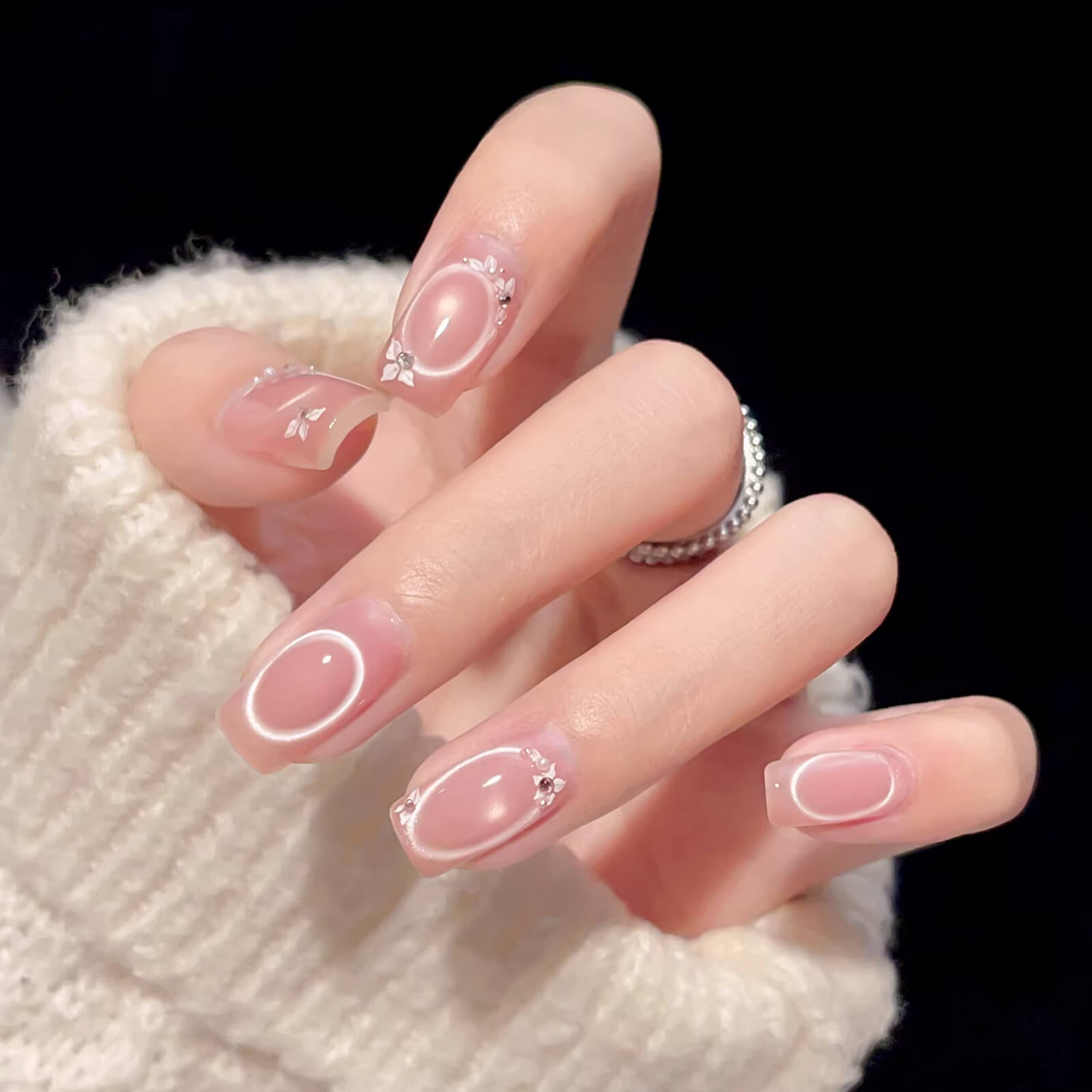 Circle Cat Eye Magnet