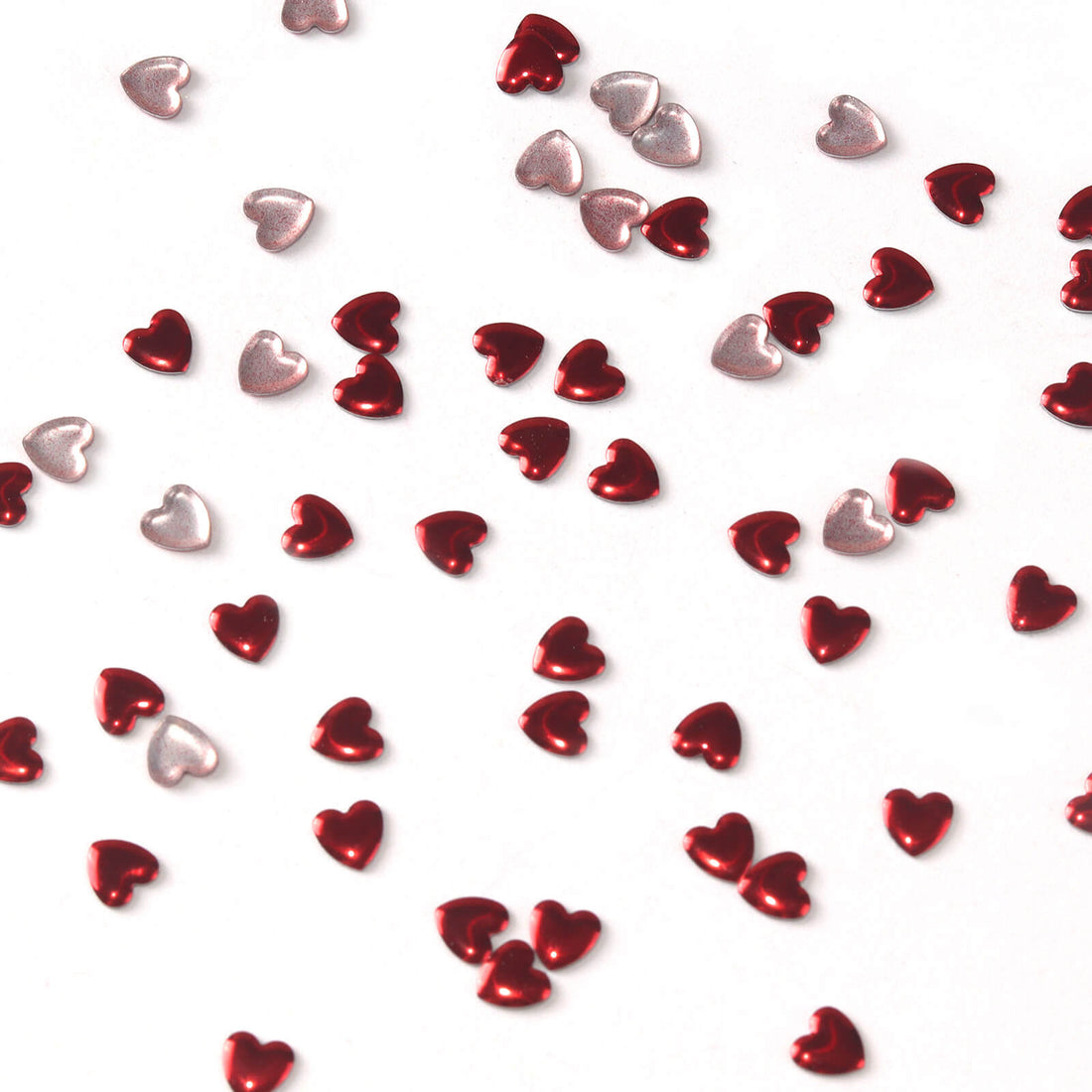 heart-metal-nail-art-flakes