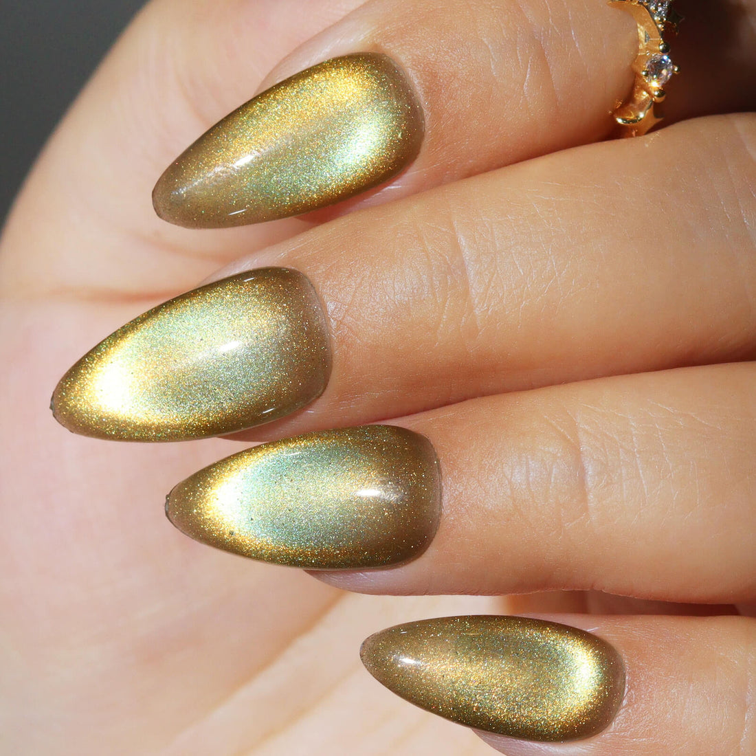 hema-free-cat-eye-gel-cocktail-party-cp05