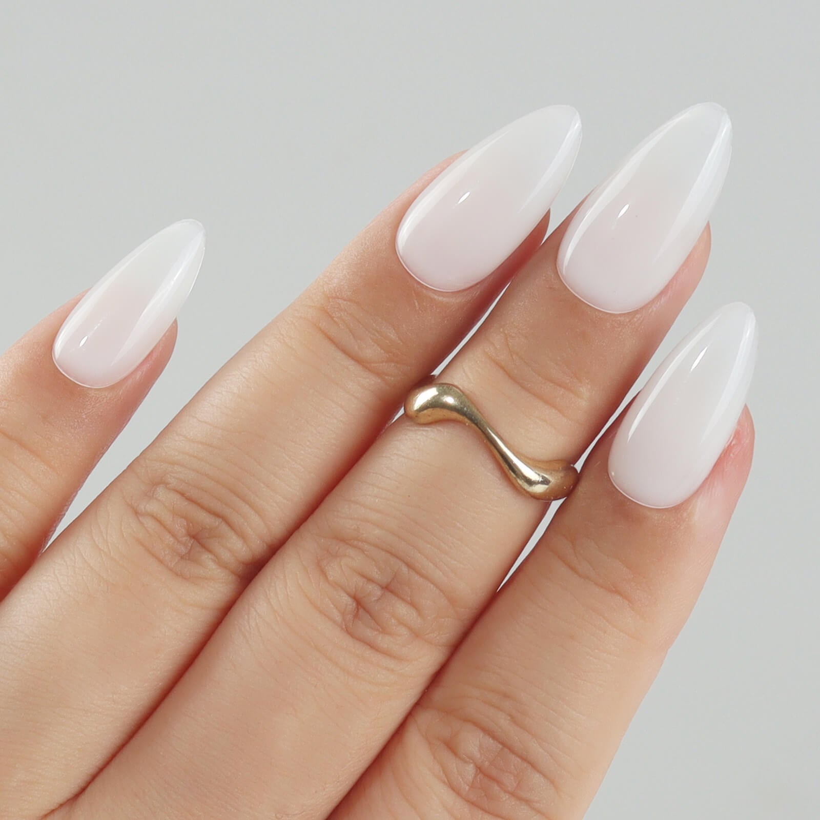 hema-free-rubber-base-gel-milky-white-display