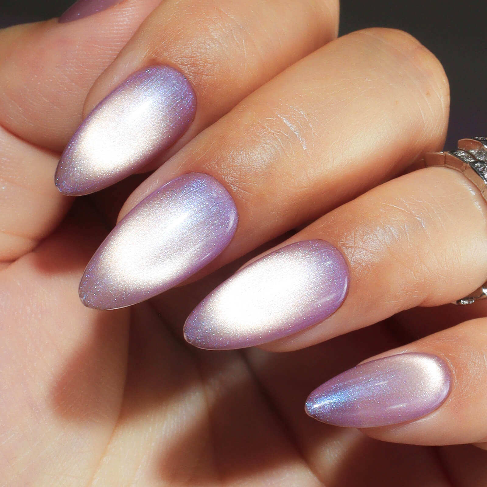 hema-free-tequila-sunrise-cat-eye-gel-hand-color-show-TS05