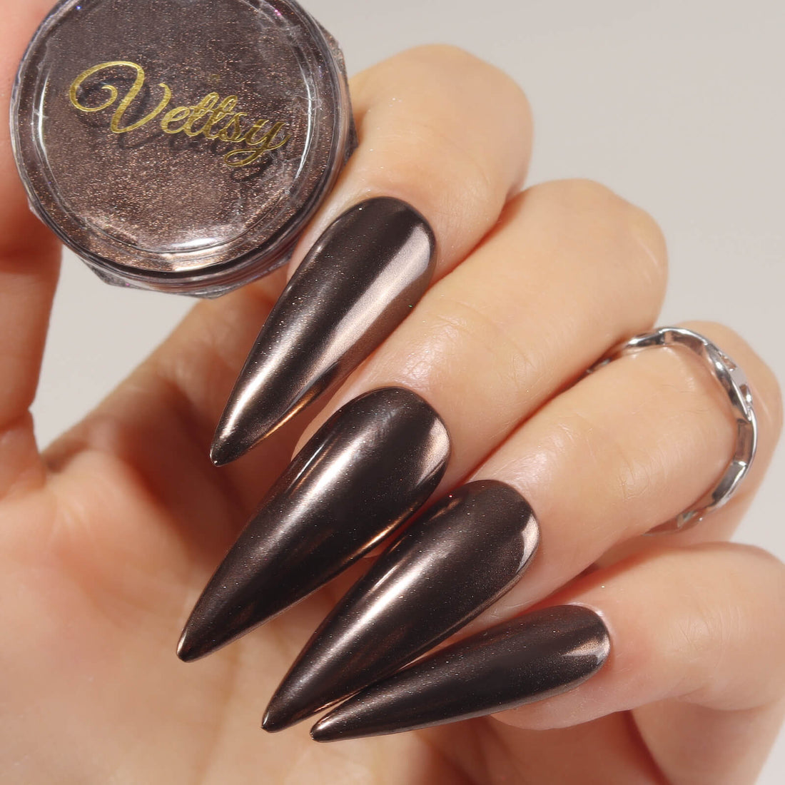 metal-chrome-nail-powder-dark-brown-show