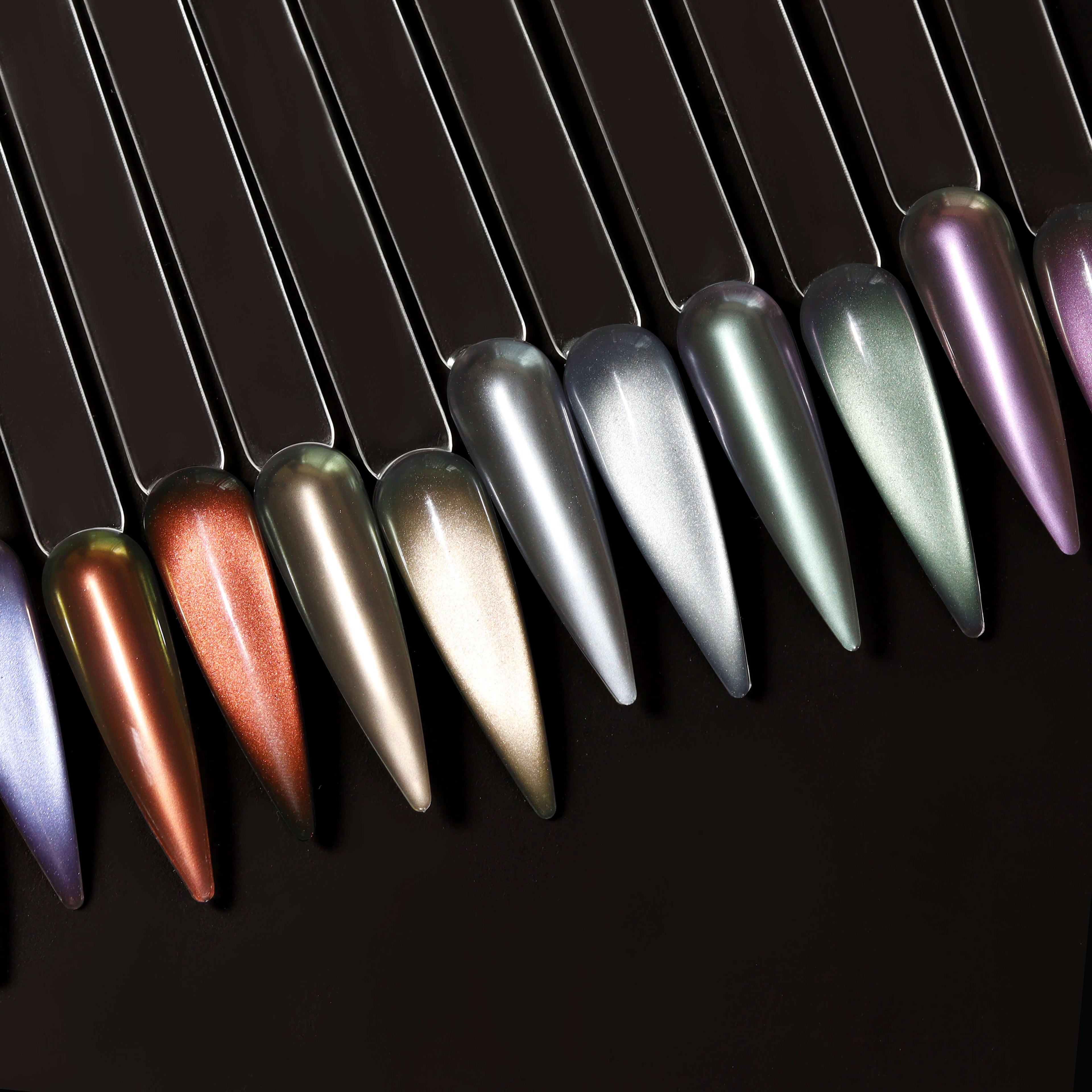 2-in-1-Cat-Eye-Pigment-set