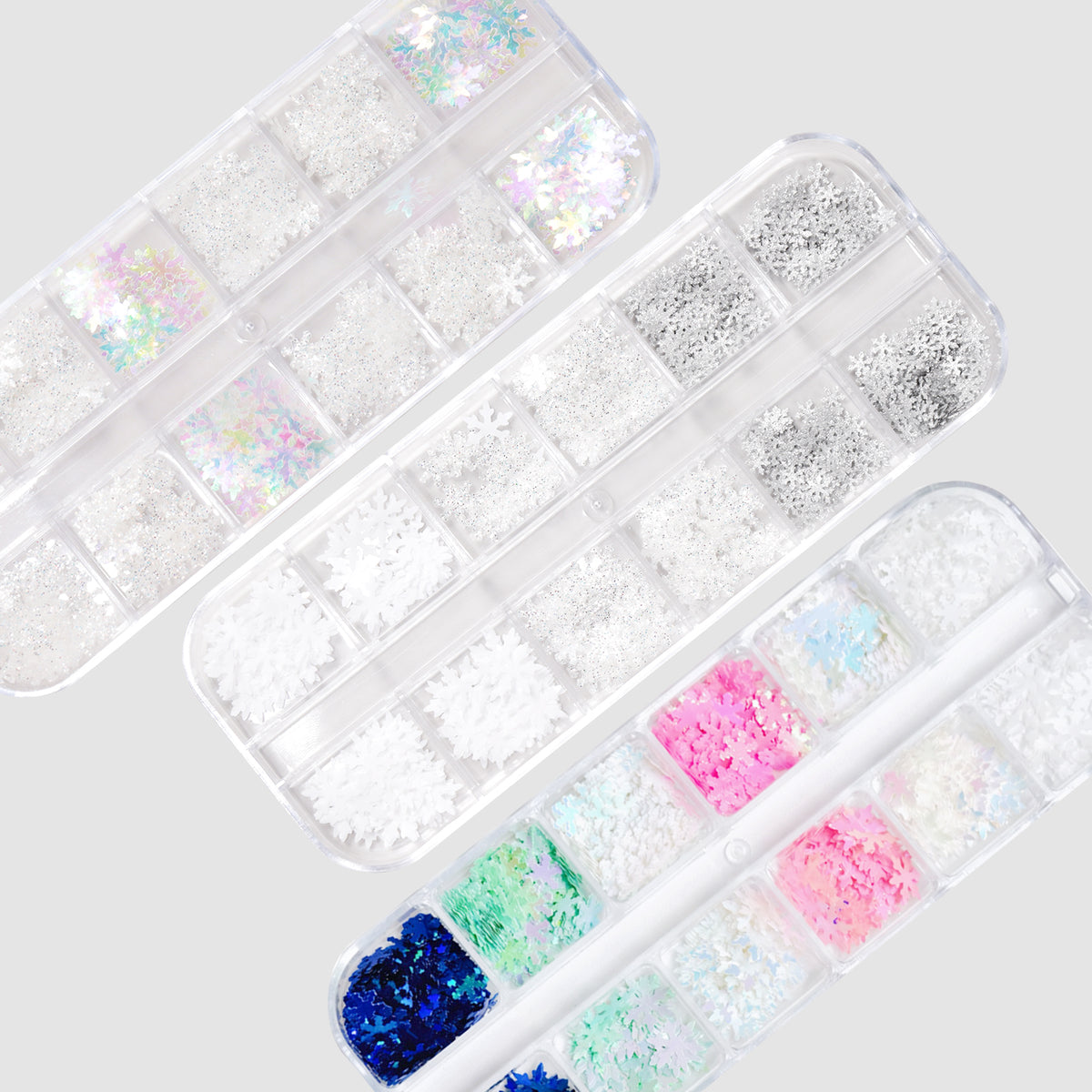 winter-snowflake-nail-art-glitters