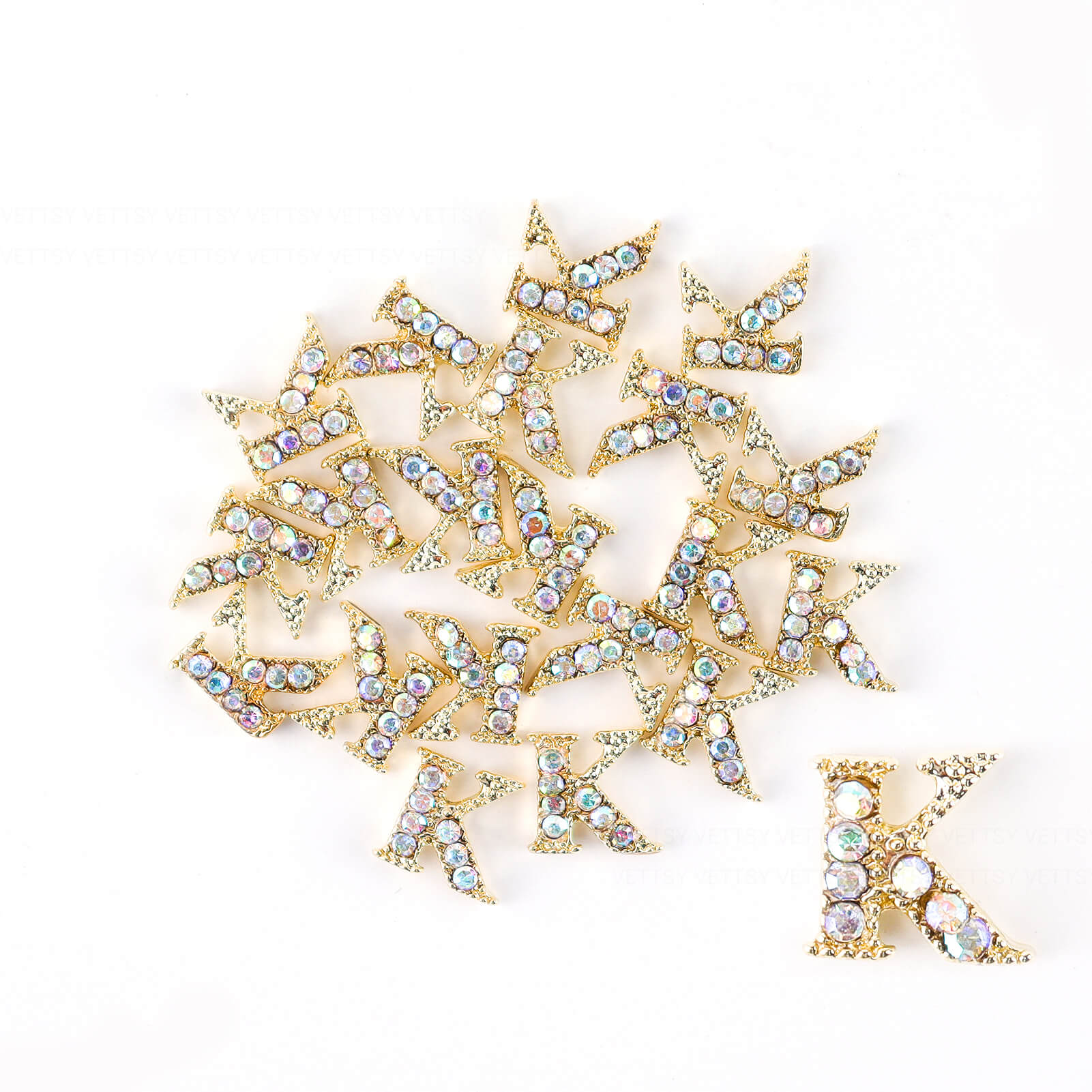 zircon-charm-k-01