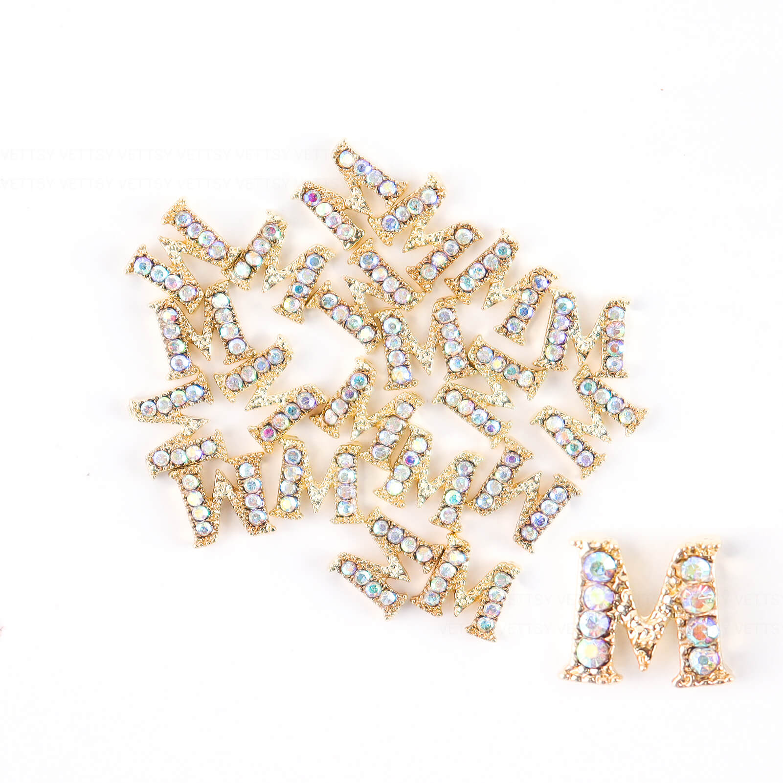 zircon-charm-m-01