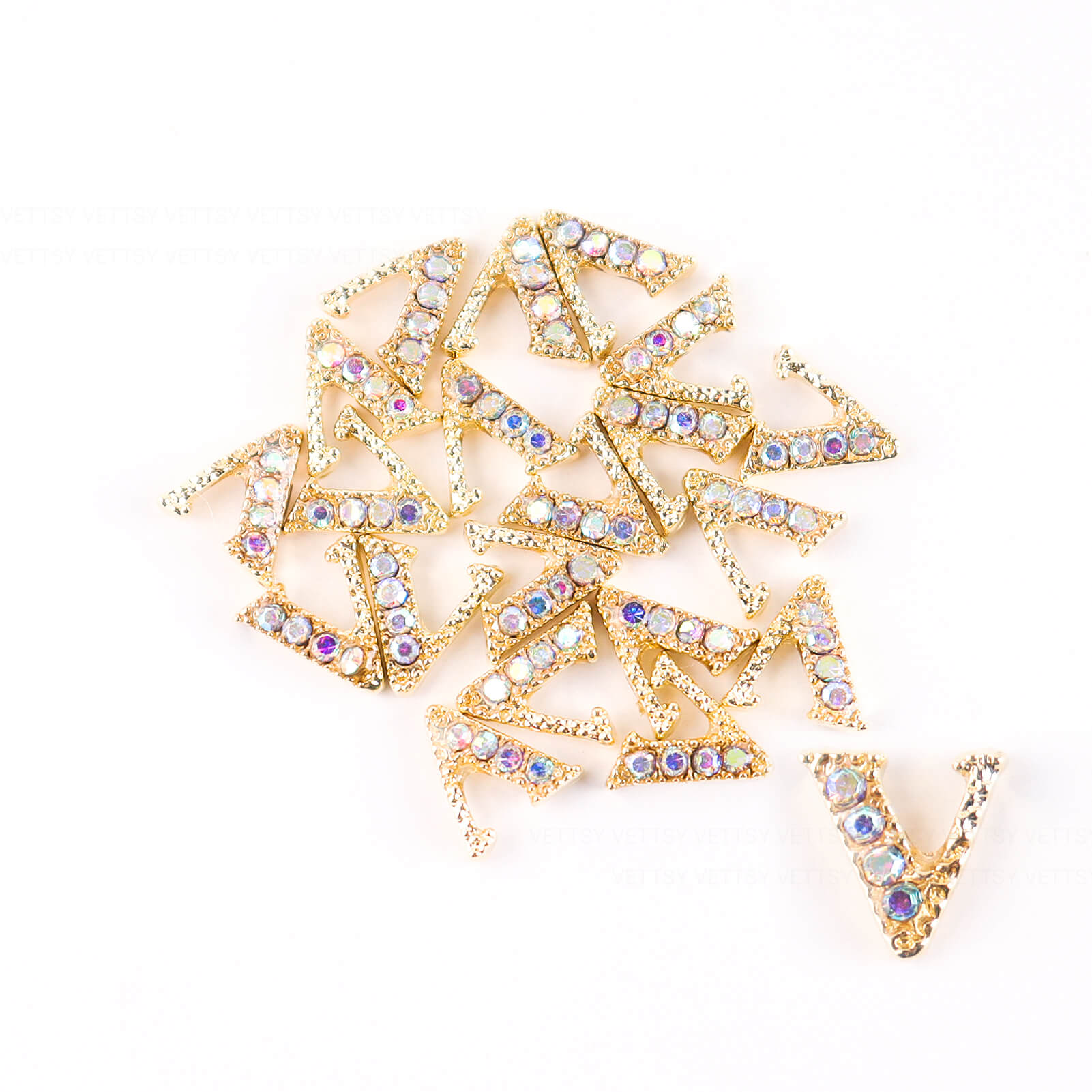 zircon-charm-v-01