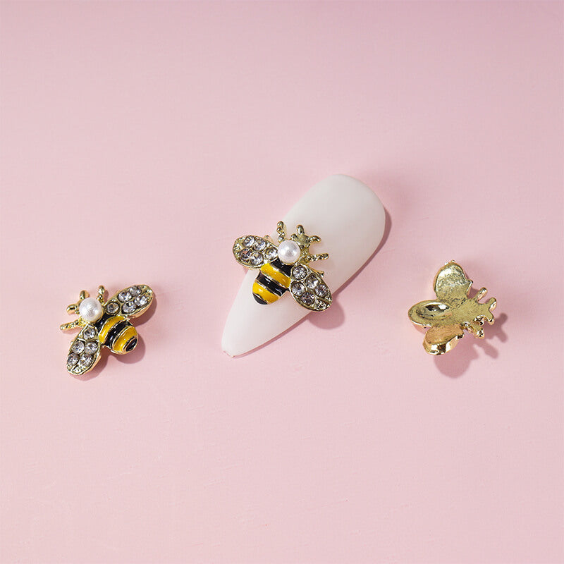 3d-nail-art-bee-metal-charms-set-show