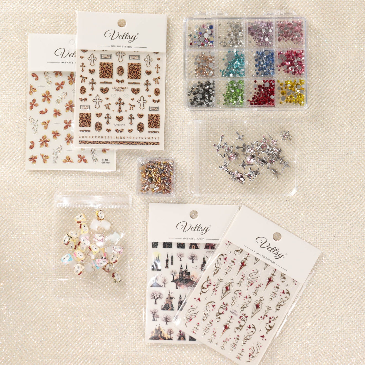 7th-anniversary-mystery-nail-art-box-nail-decorations