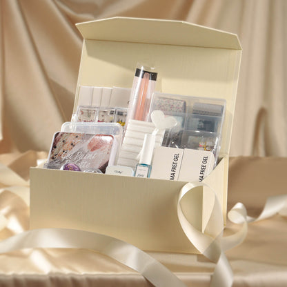 7th-anniversary-mystery-nail-art-box