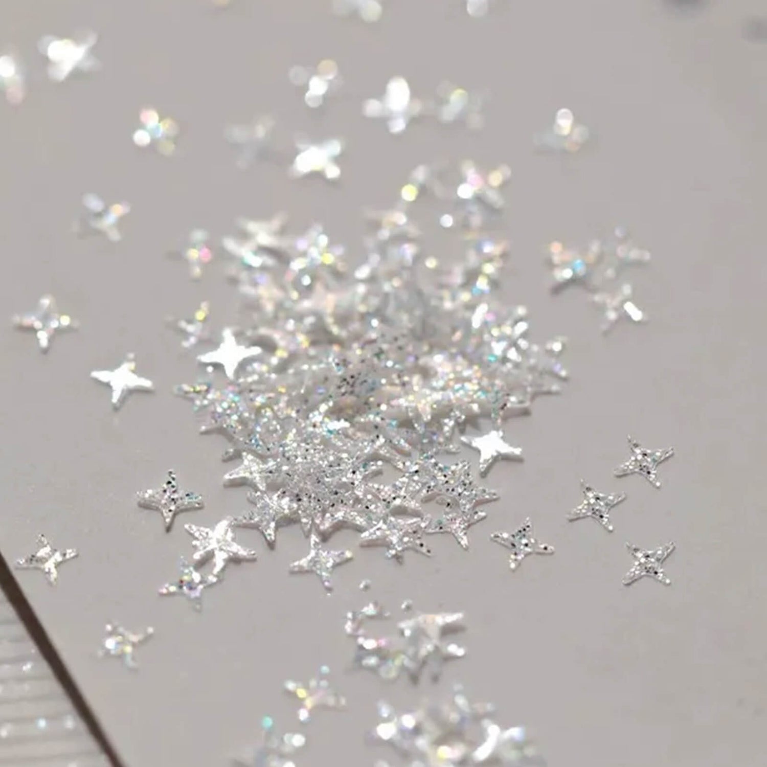 Dreamy-nail-art-glitters-star