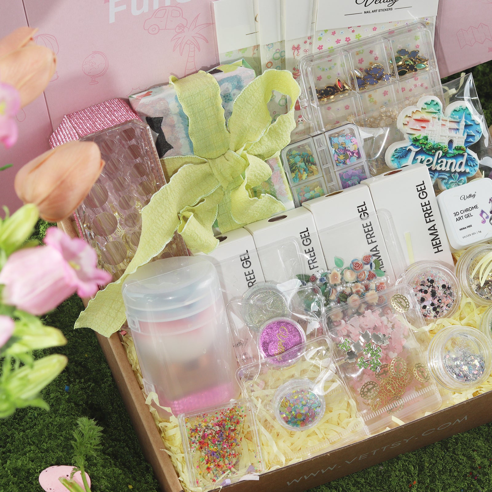 Monthly Subscription Nail Box-Deluxe