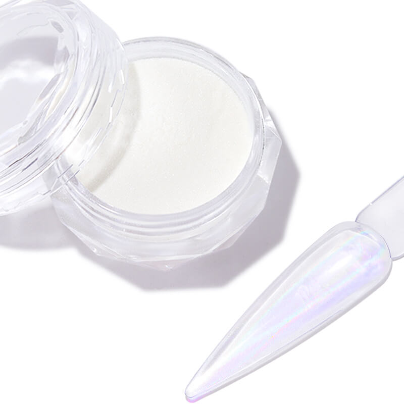 clear-holographic-nail-art-chrome-powder