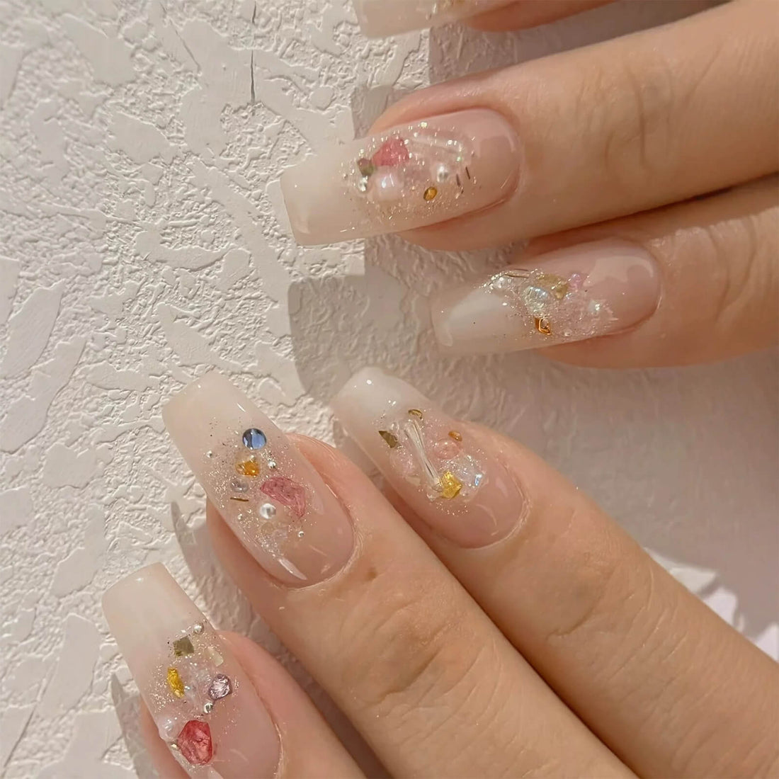 colorful-aurora-crushed-crystals-set-nail-design