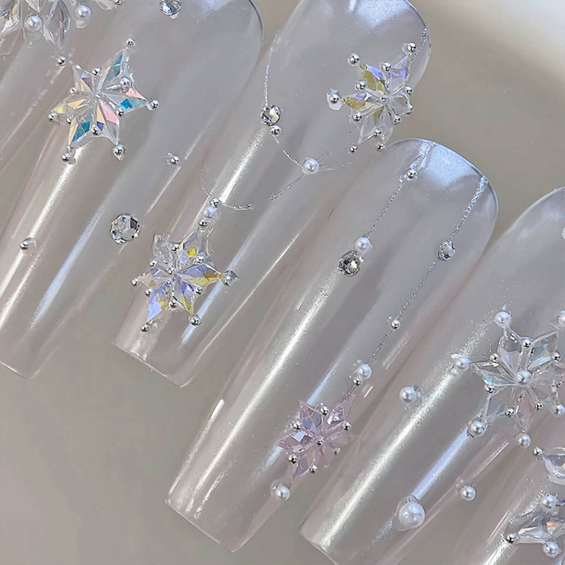 diy-snowflake-rhinestone-set-design