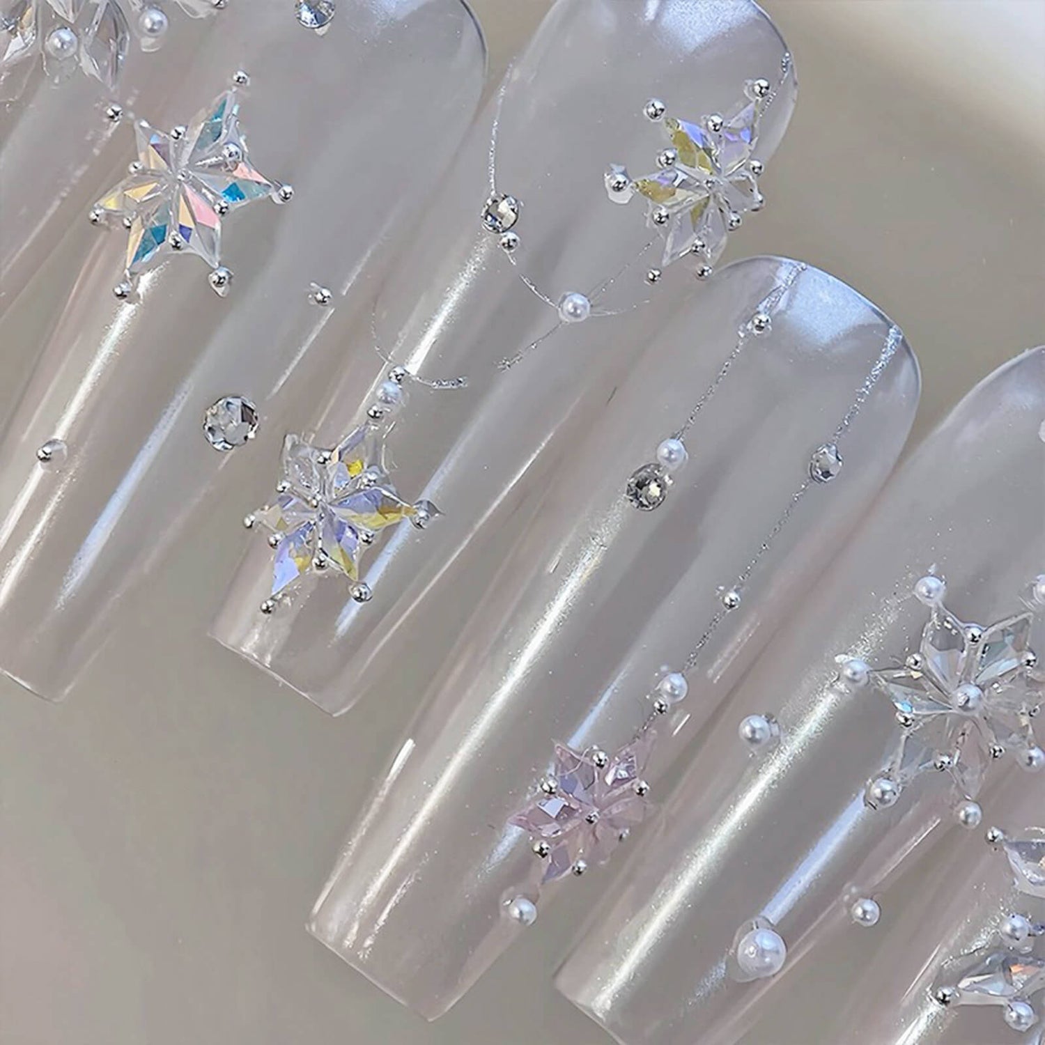 diy-snowflake-rhinestone-set-design