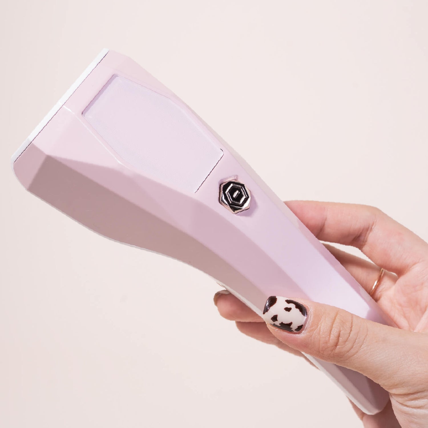 ergonomic-cordless-handheld-nail-lamp-pro-show