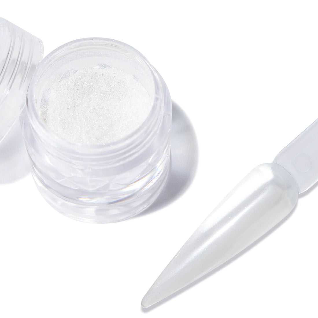 glazed-effect-nail-powder-translucent-pearl-nail-chrome-show