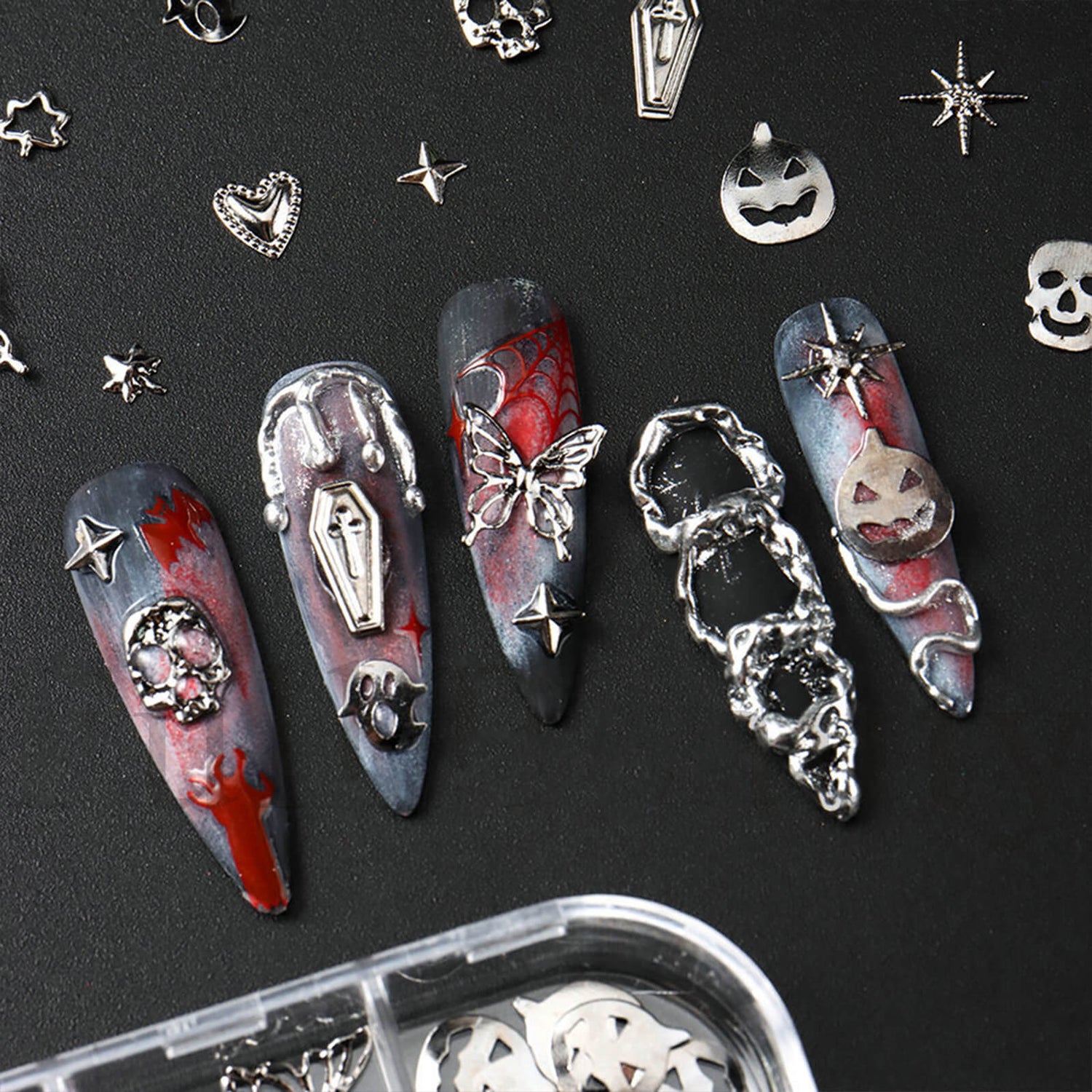 halloween-scary-nails-decorations-metal-nail-design