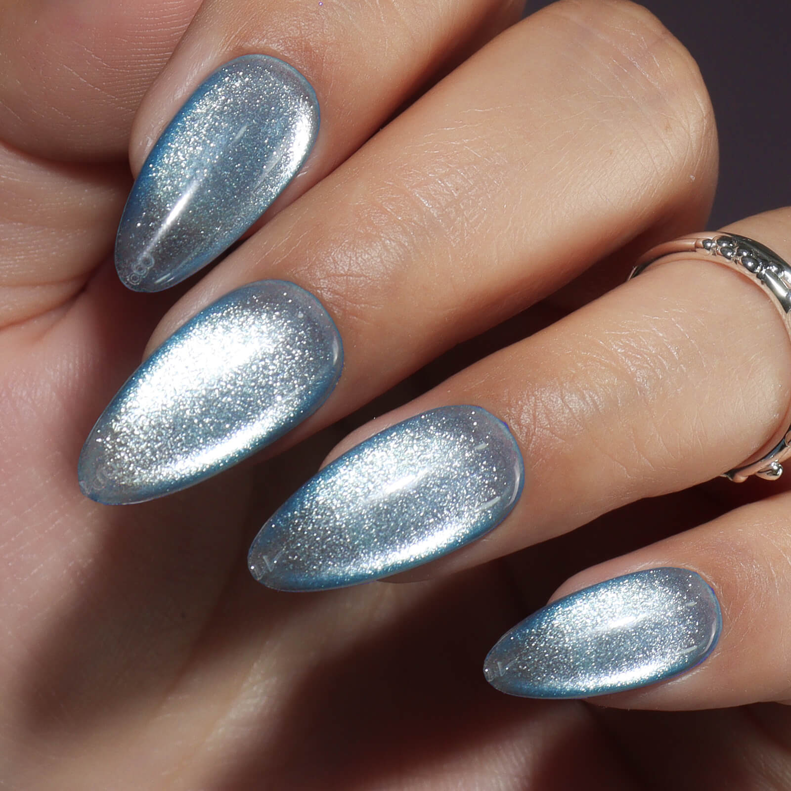 hema-free-candy-shop-cat-eye-gel-hand-color-show-cs05