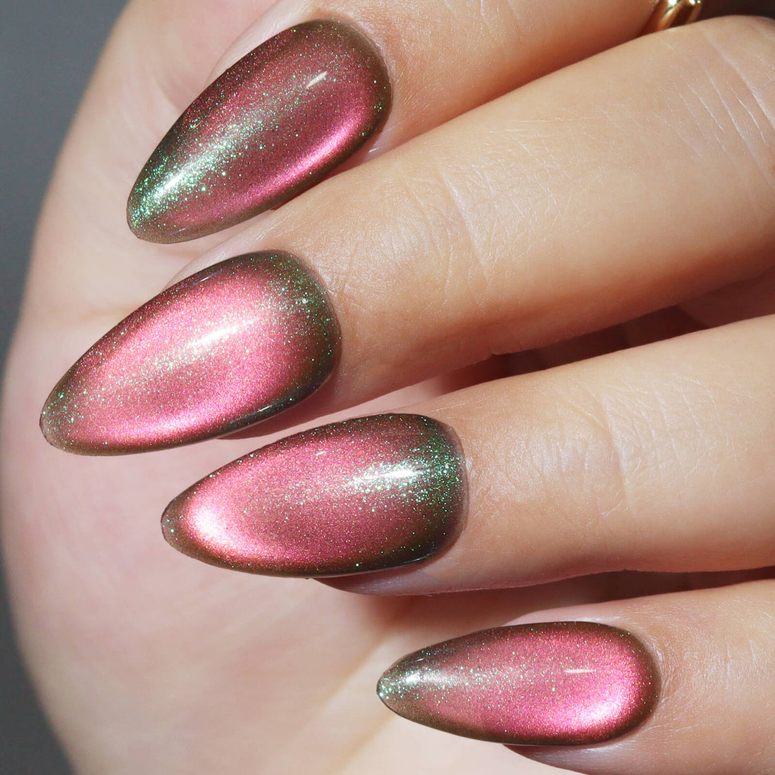 hema-free-cat-eye-gel-cocktail-party-cp02