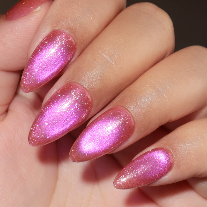 hema-free-mermaid-tears-cat-eye-gel-MT01-color-show
