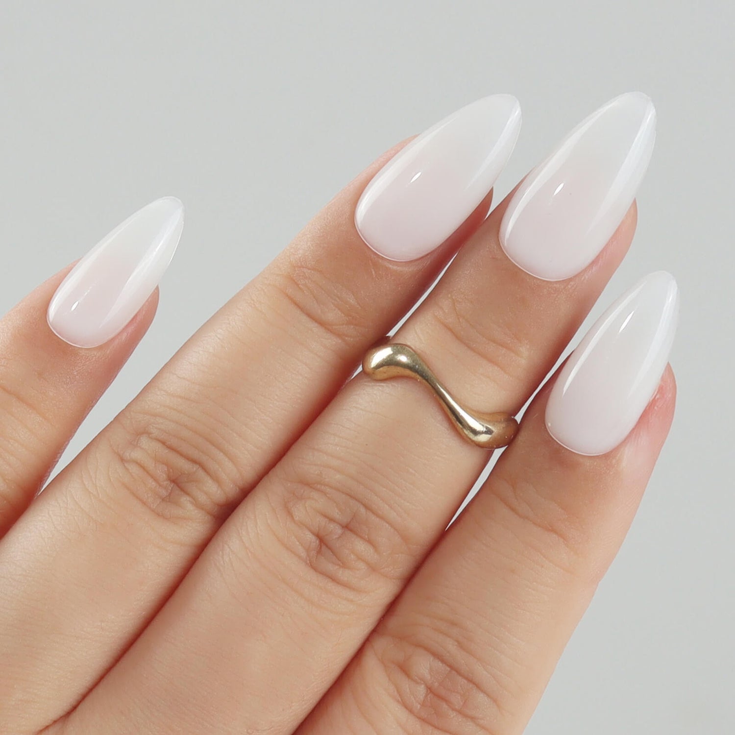 hema-free-rubber-base-gel-milky-white-display
