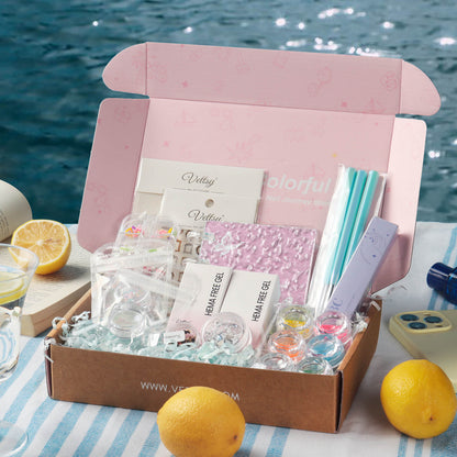 june mini box.jpg__PID:1bab27f8-74f6-4dc5-8742-a6b2f49bd67c
