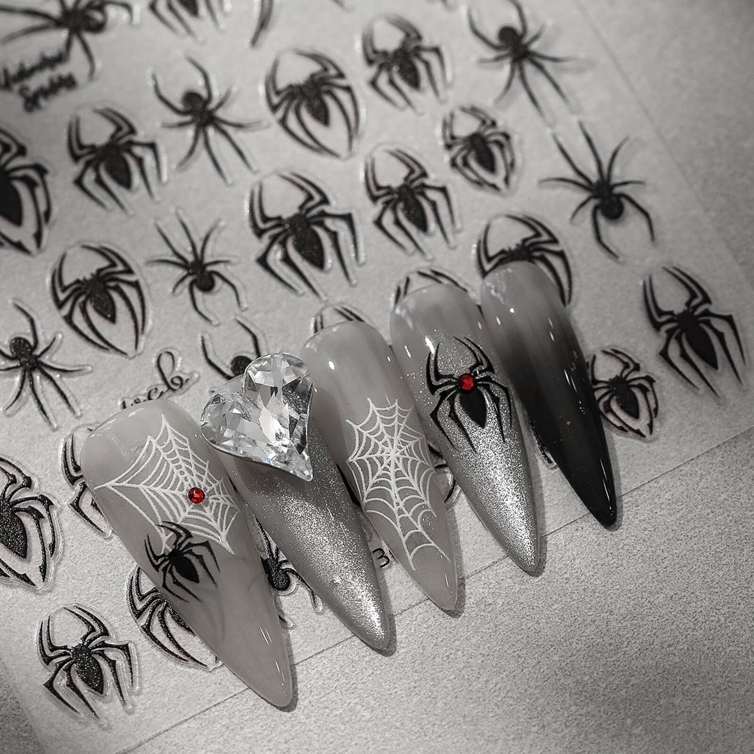 nail-sticker-black-spider-halloween-nails