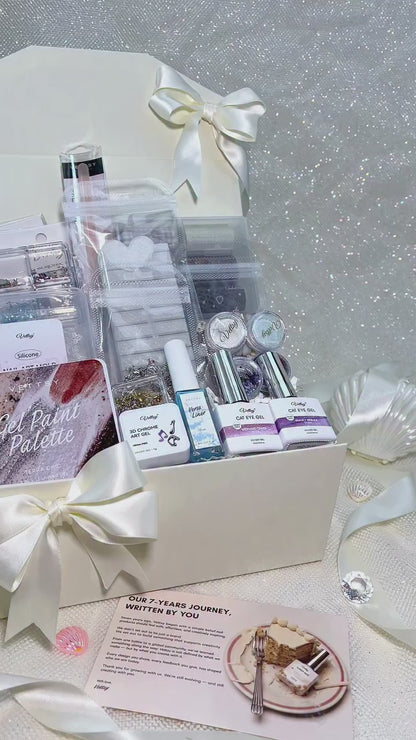 Vettsy-7th-anniversary-mystery-nail-art-box-unboxing-video