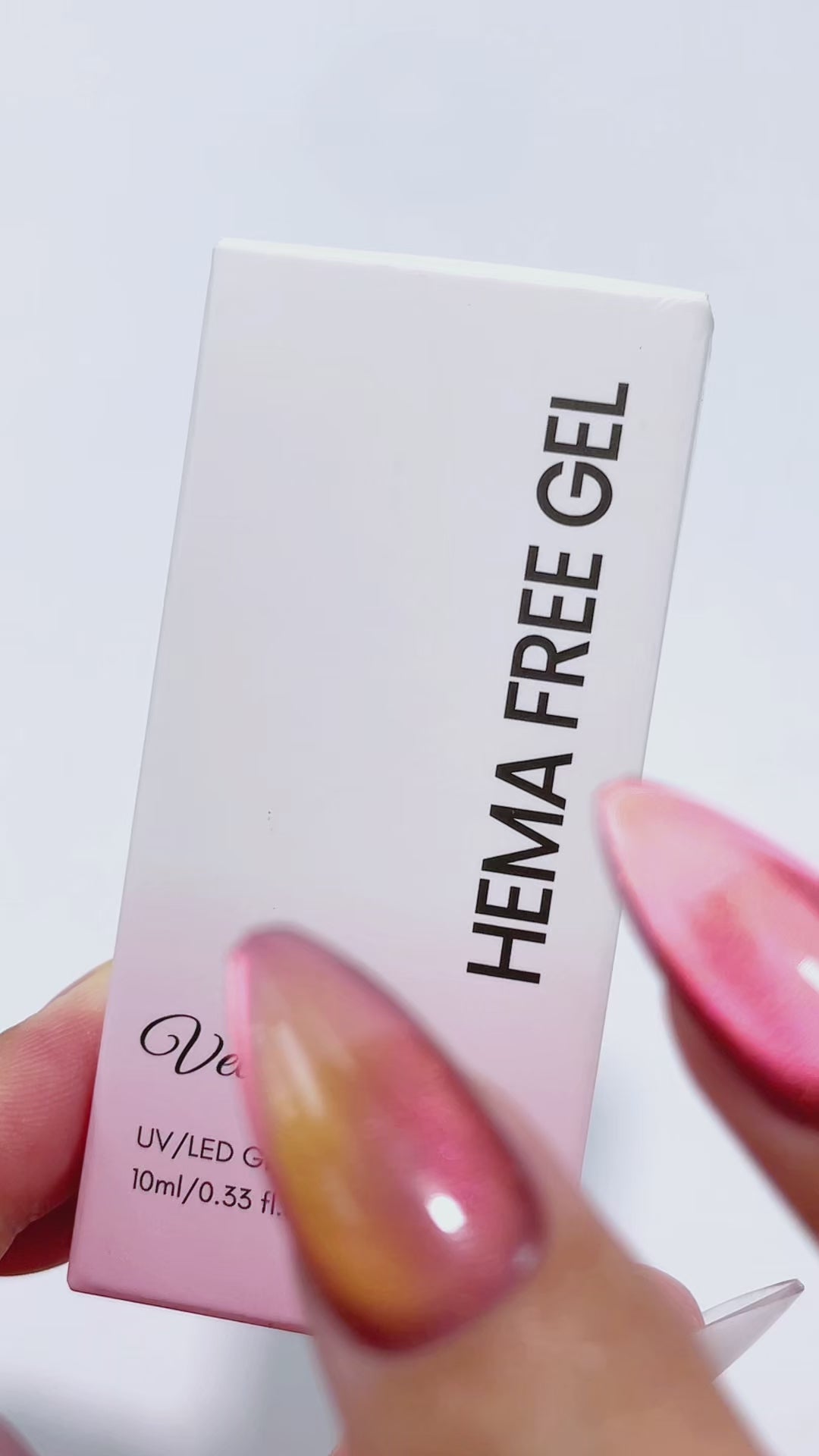 hema-free-Sun-Kiss-cat-eye-gel-nail-polish-color-swatch-SK02