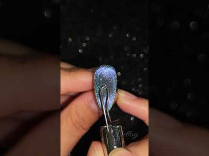 Holo-Spiderweb-Nails-for-Early-Halloween-Vibes