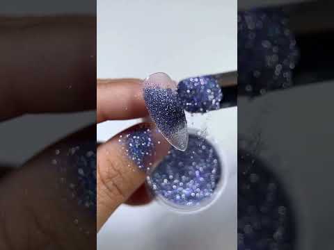 holo-reflective-sugar-set-swatch