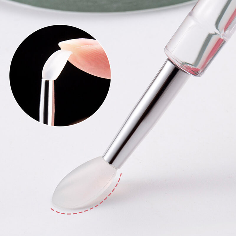 Silicone Chrome Powder/Clean-Up Brush