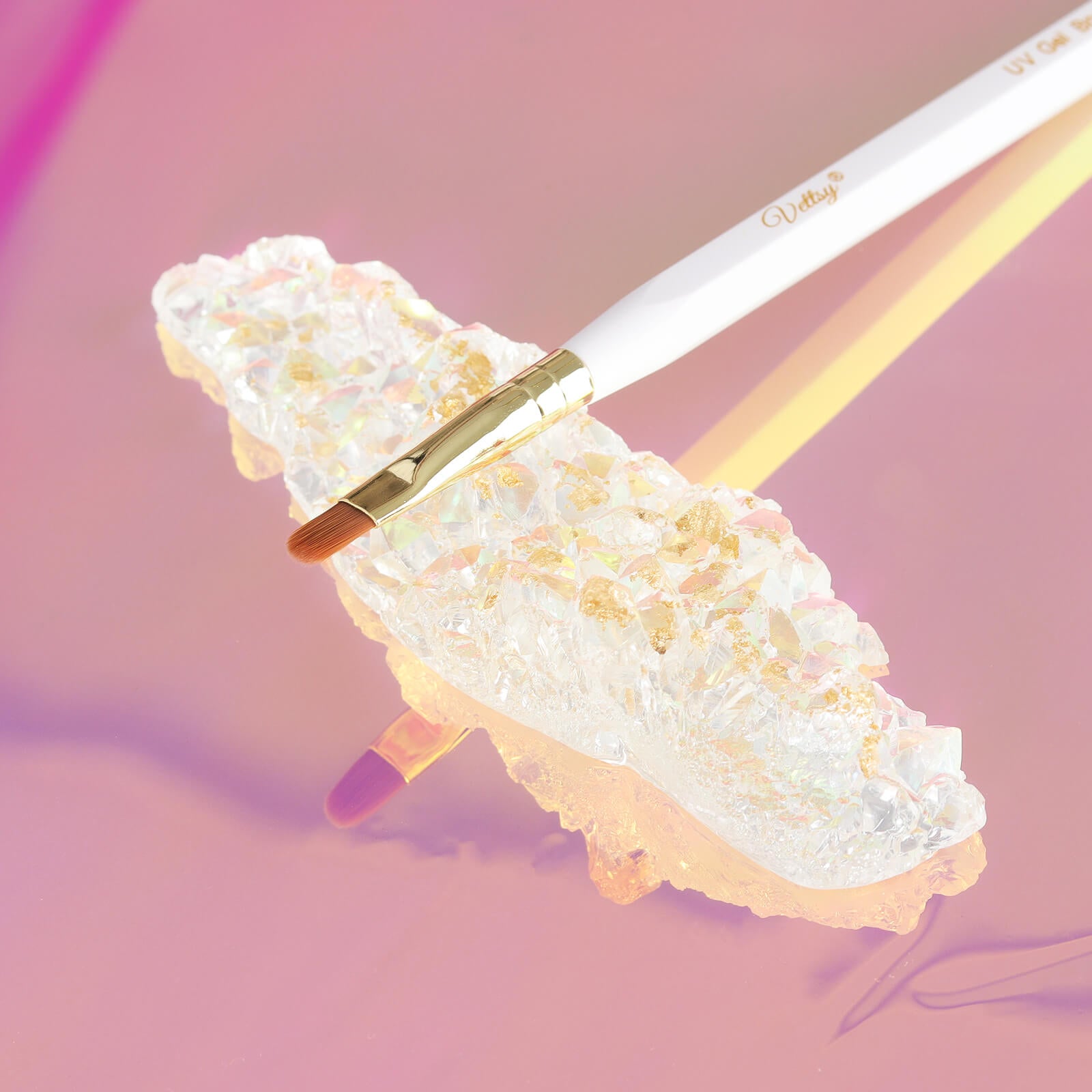 crystal-brush-holder-SHOW