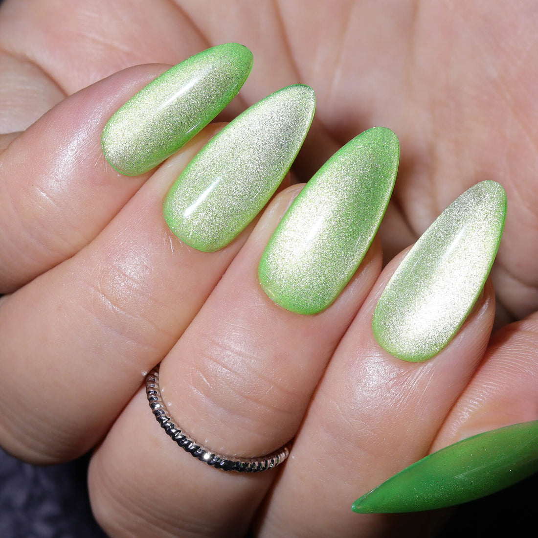 neon-flowery-cat-eye-magnetic-gel-polish-summer-FC02