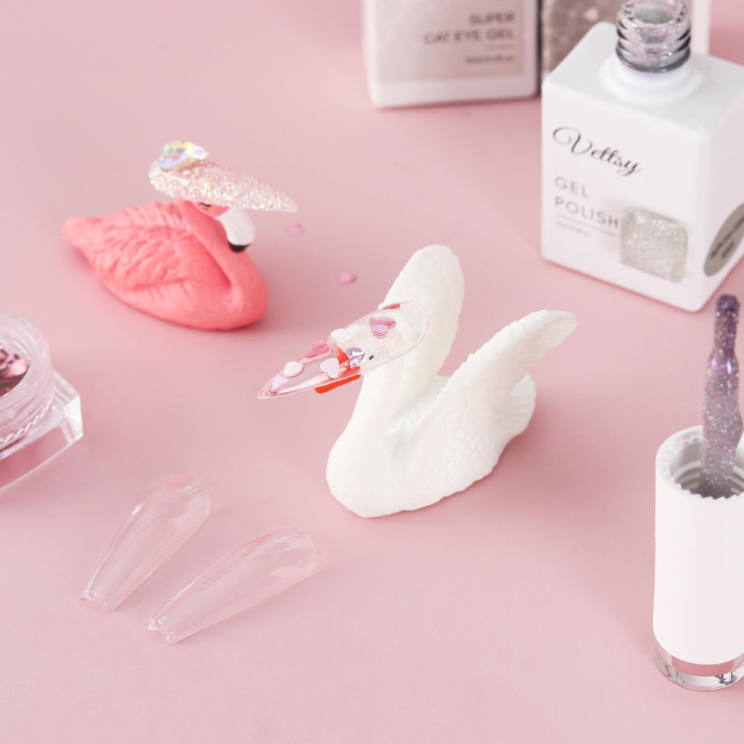 swan-nail-display-stand-show