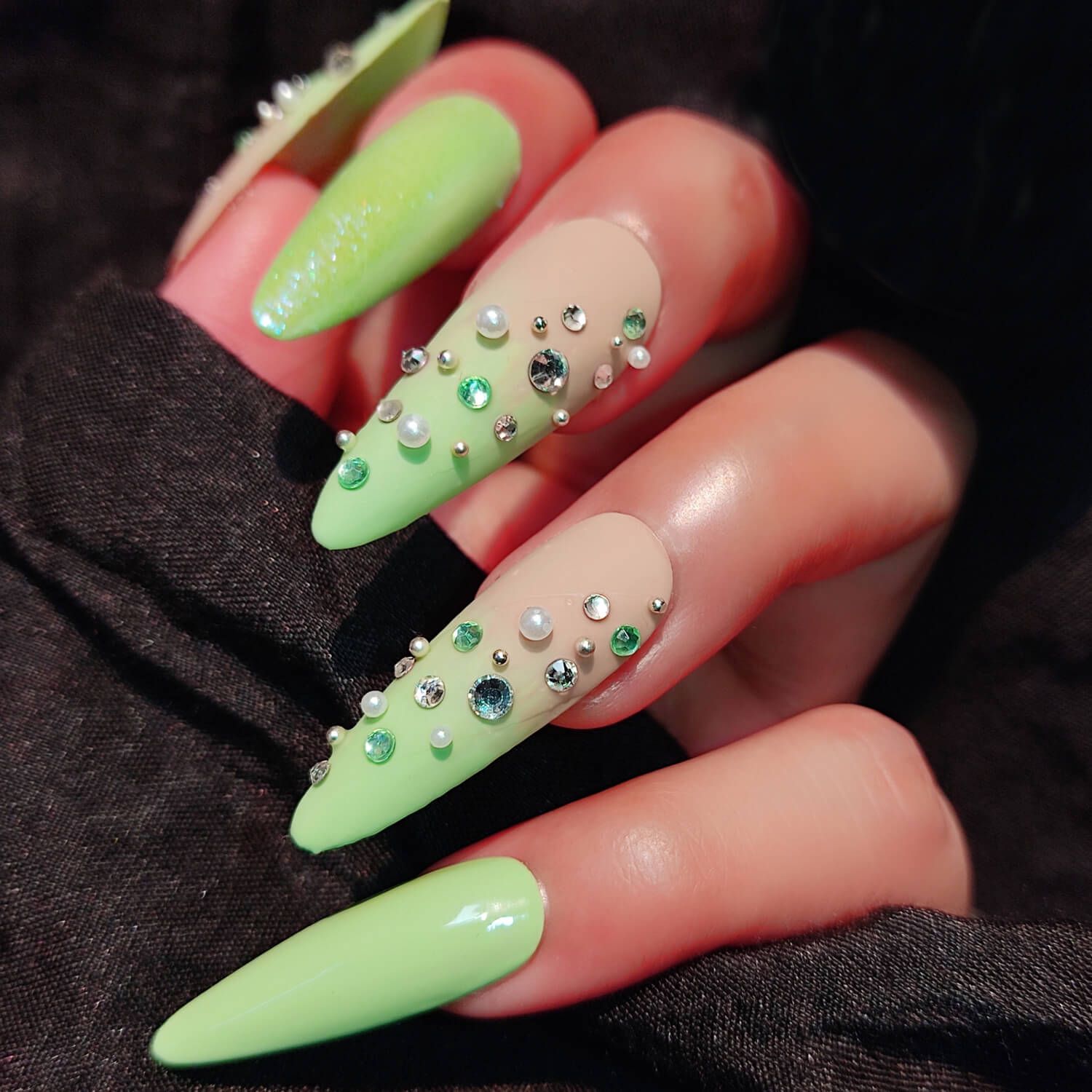    vettsy_-solid-pudding-gel-polish-dyedup