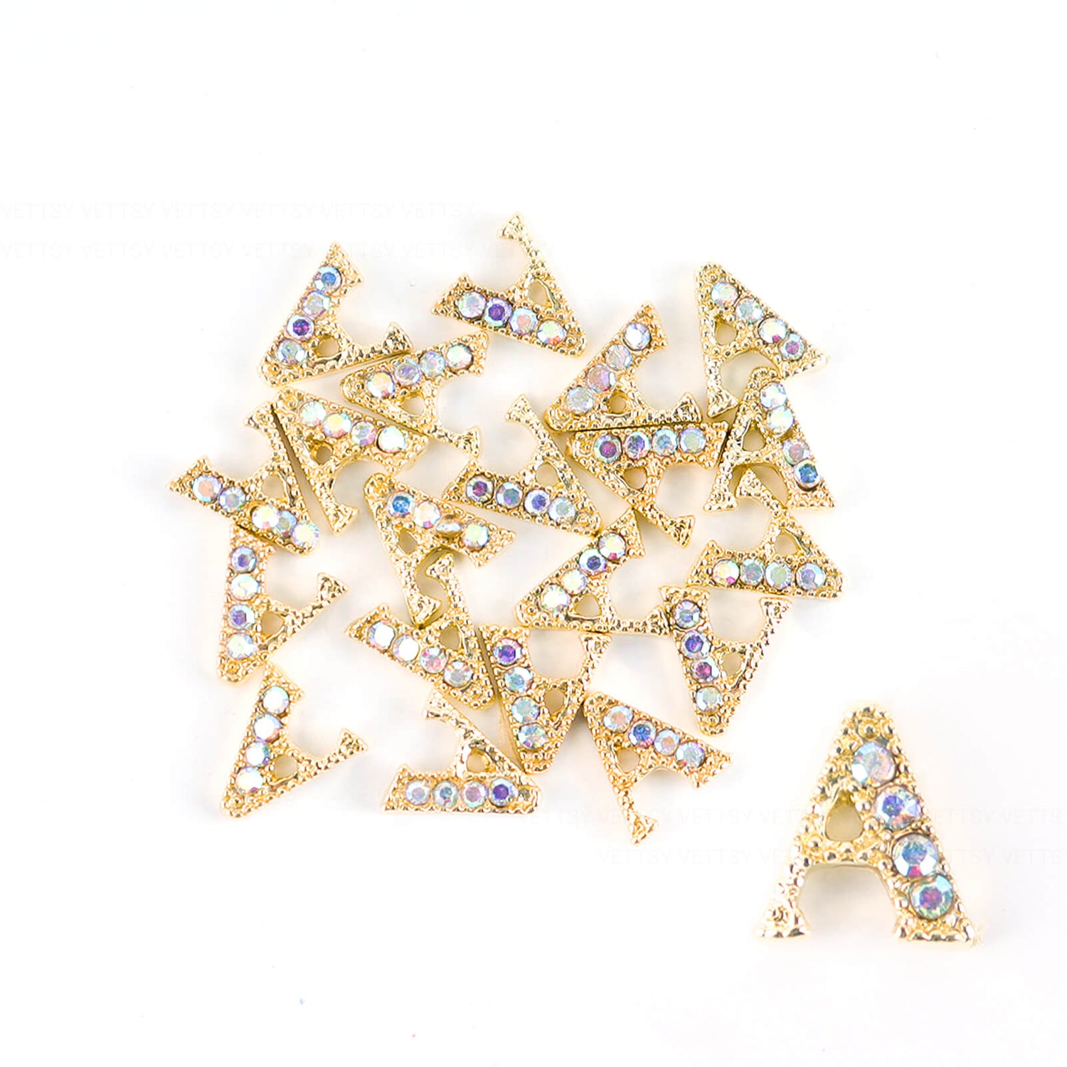     zircon-charm-a-01