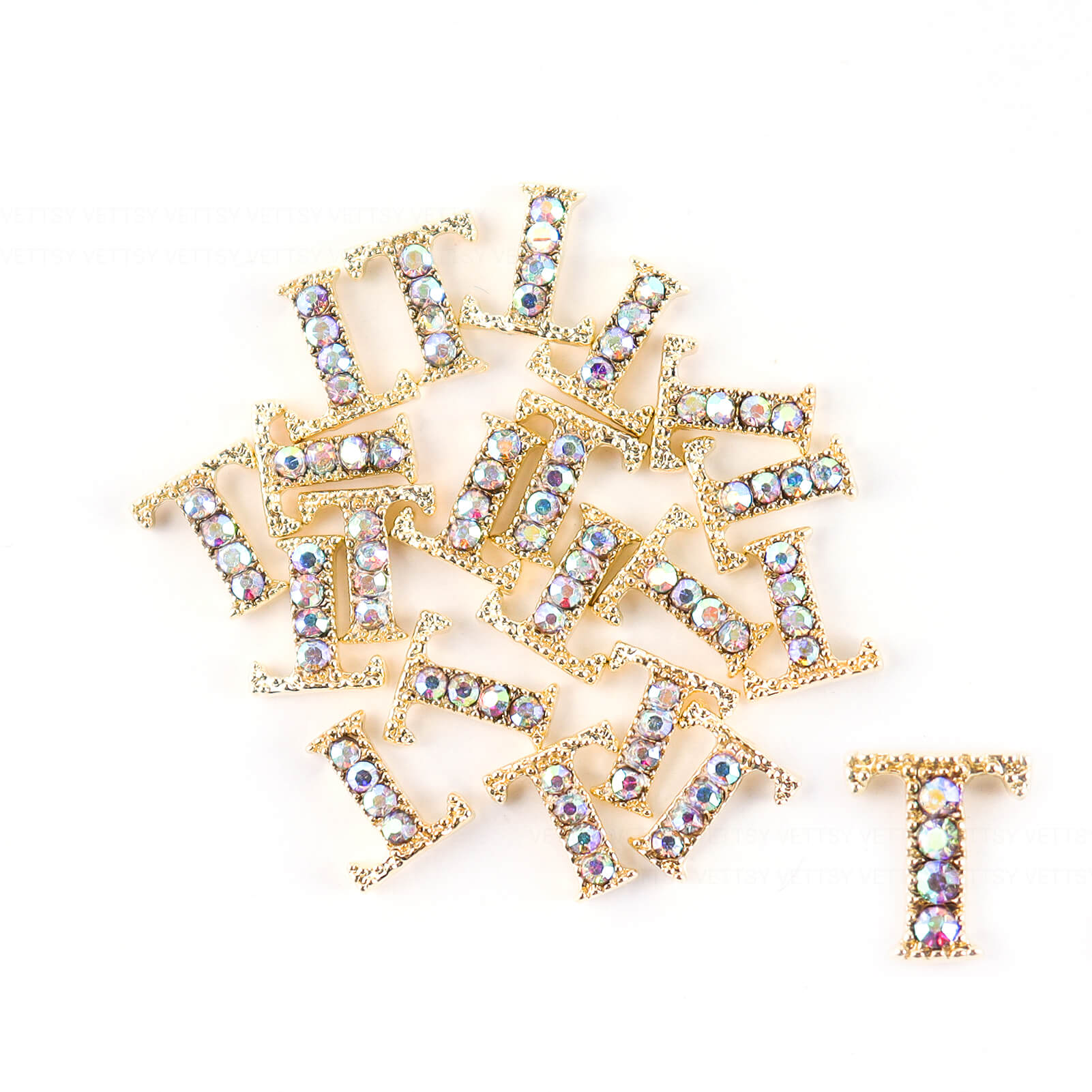     zircon-charm-t-01